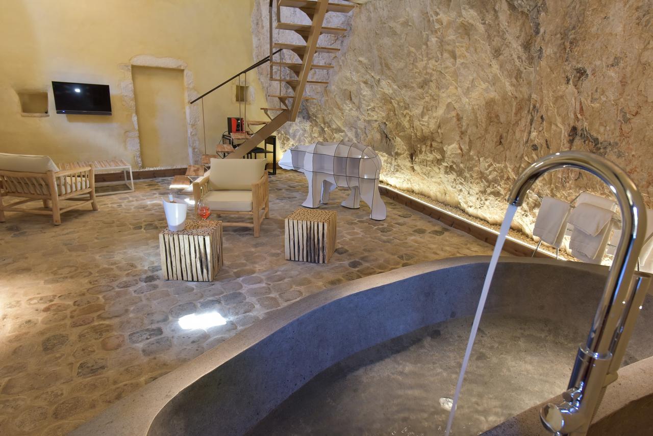 Hotel Le Silex - Adult Only Vallon-Pont-dʼArc Esterno foto